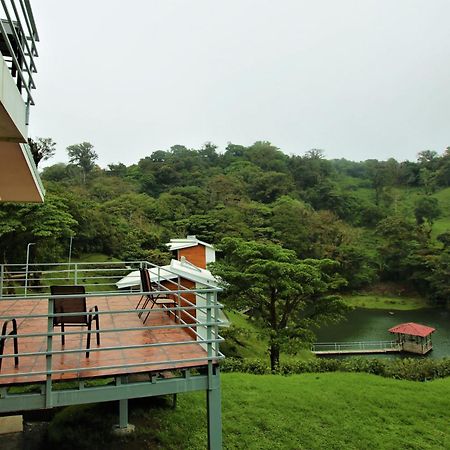 Burbi Lake Lodge Monteverde Buitenkant foto