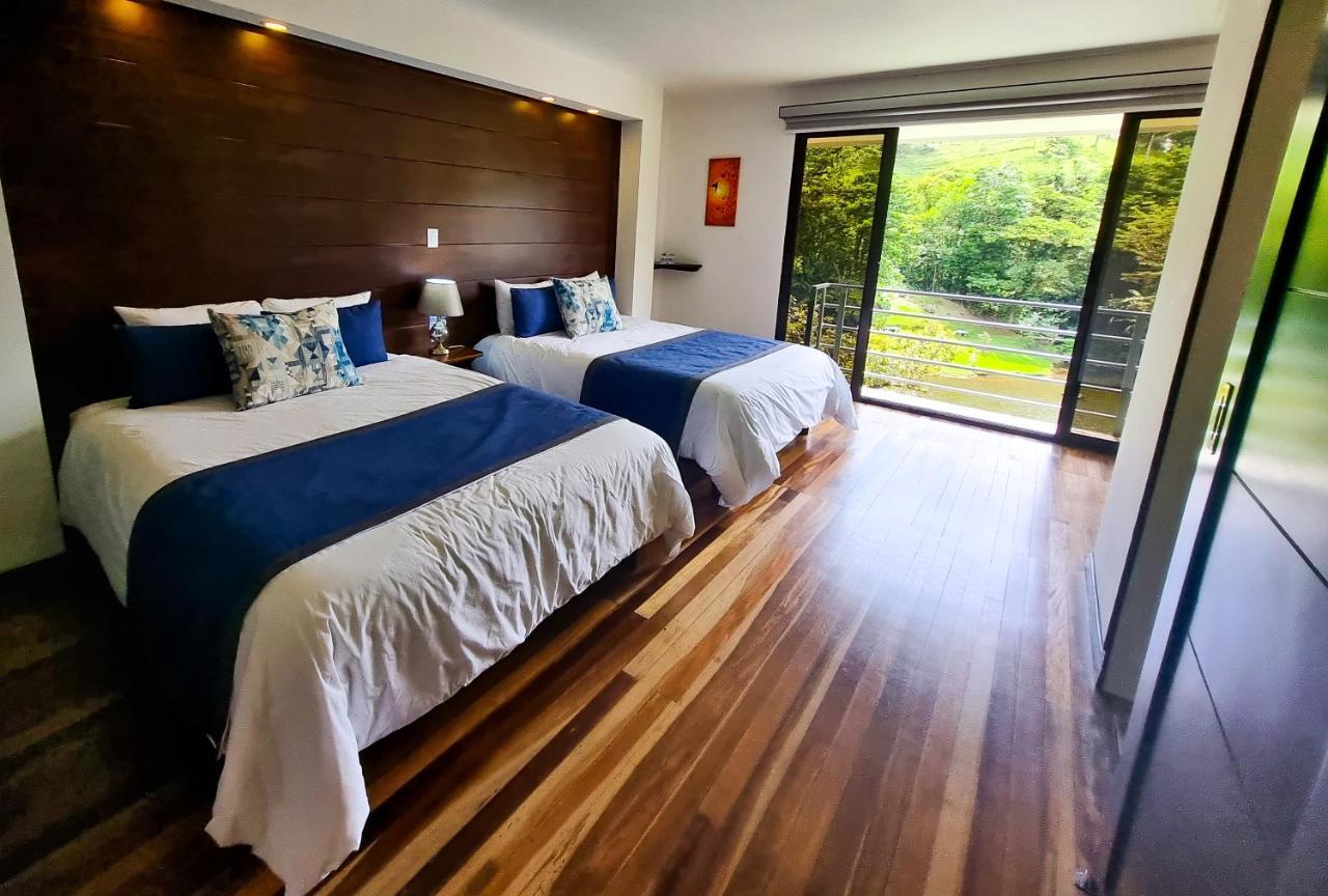 Burbi Lake Lodge Monteverde Buitenkant foto